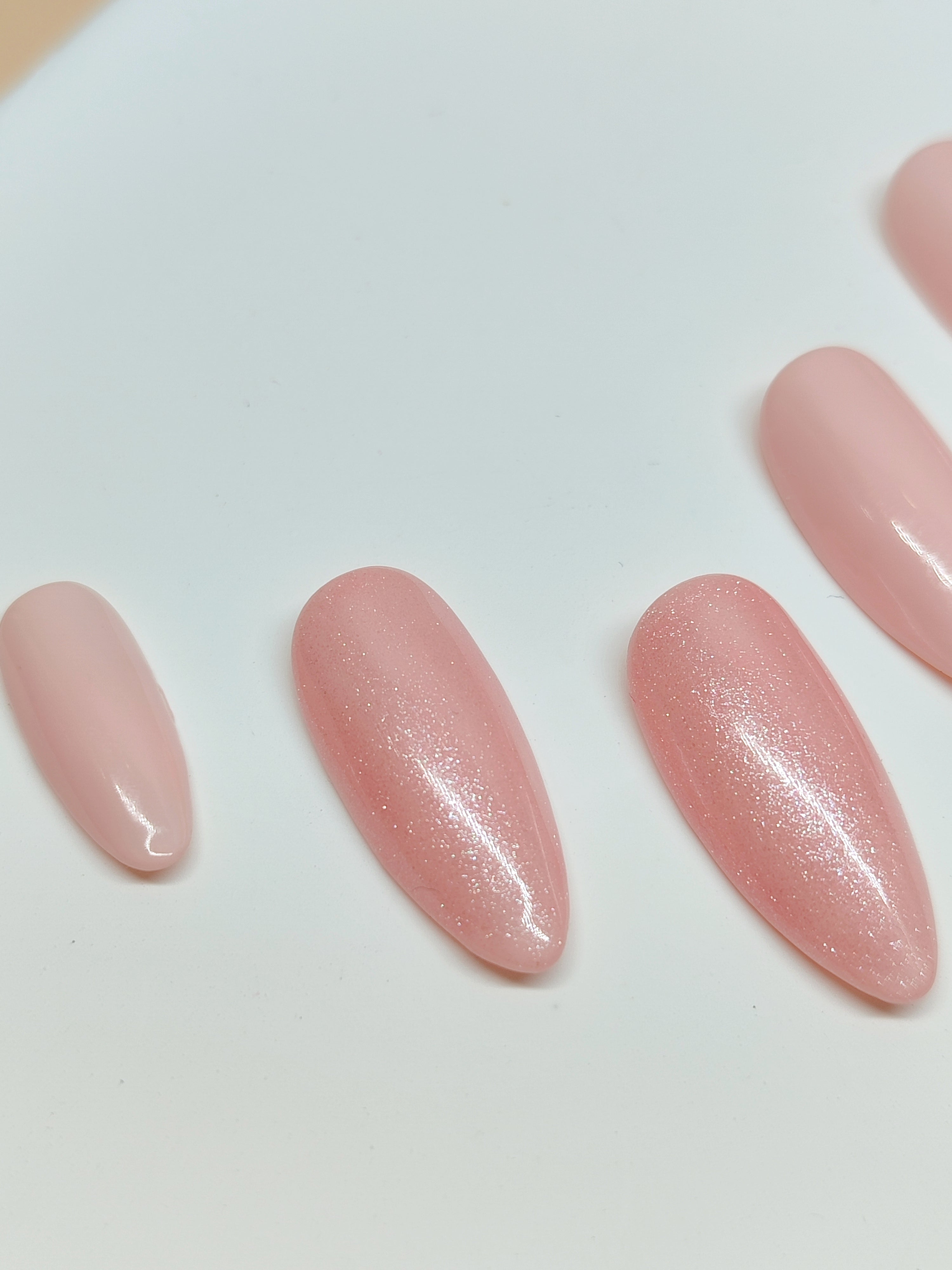 Douceur Minima Nails