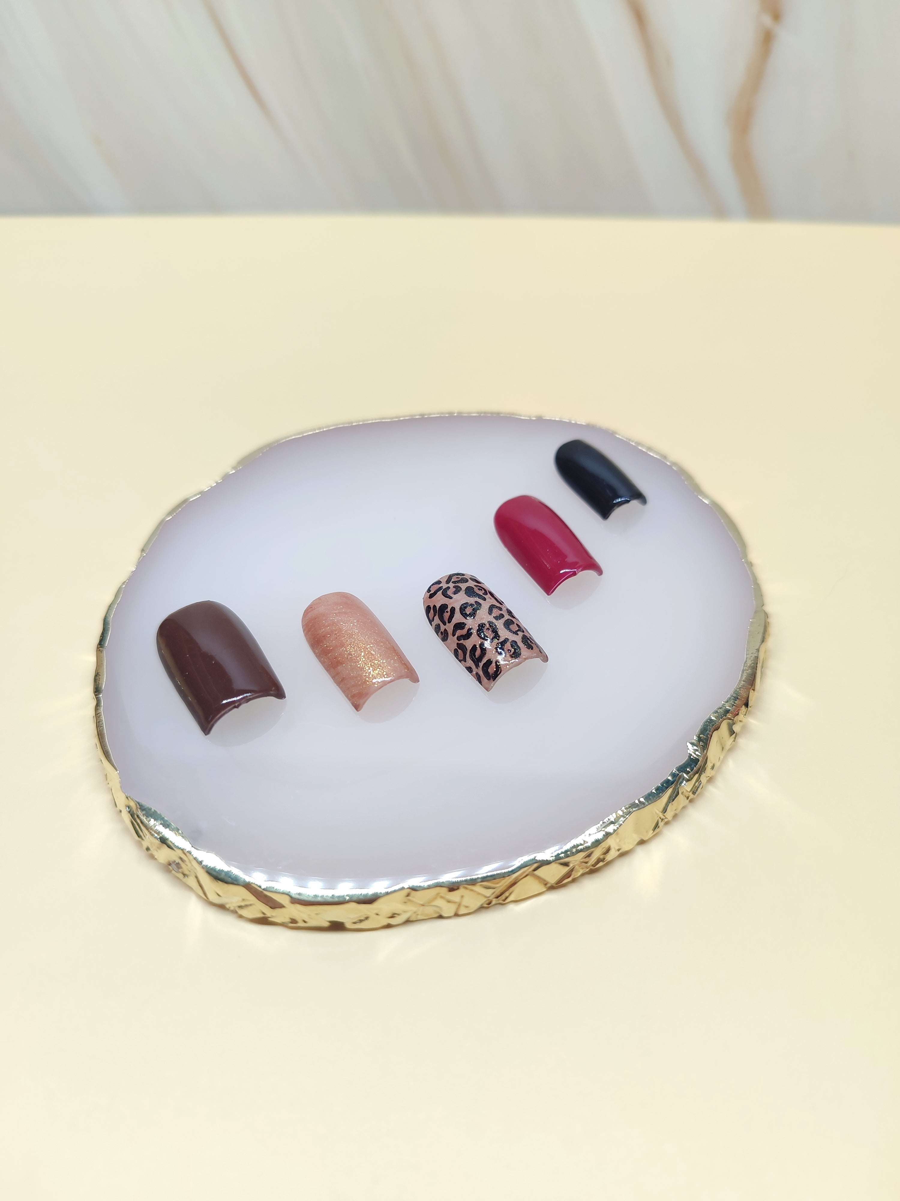 Léopard Minima Nails