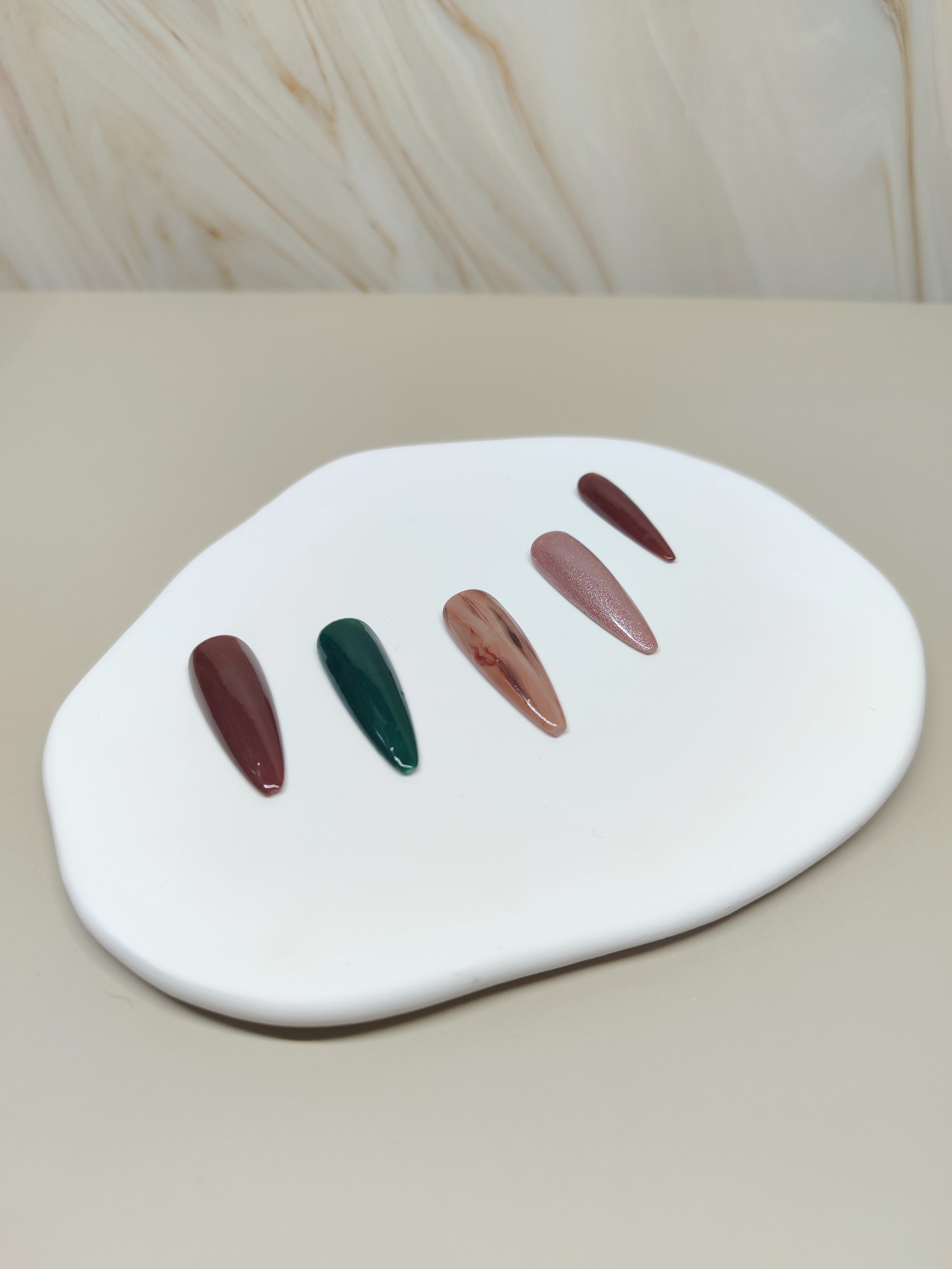 Aubépine Minima Nails