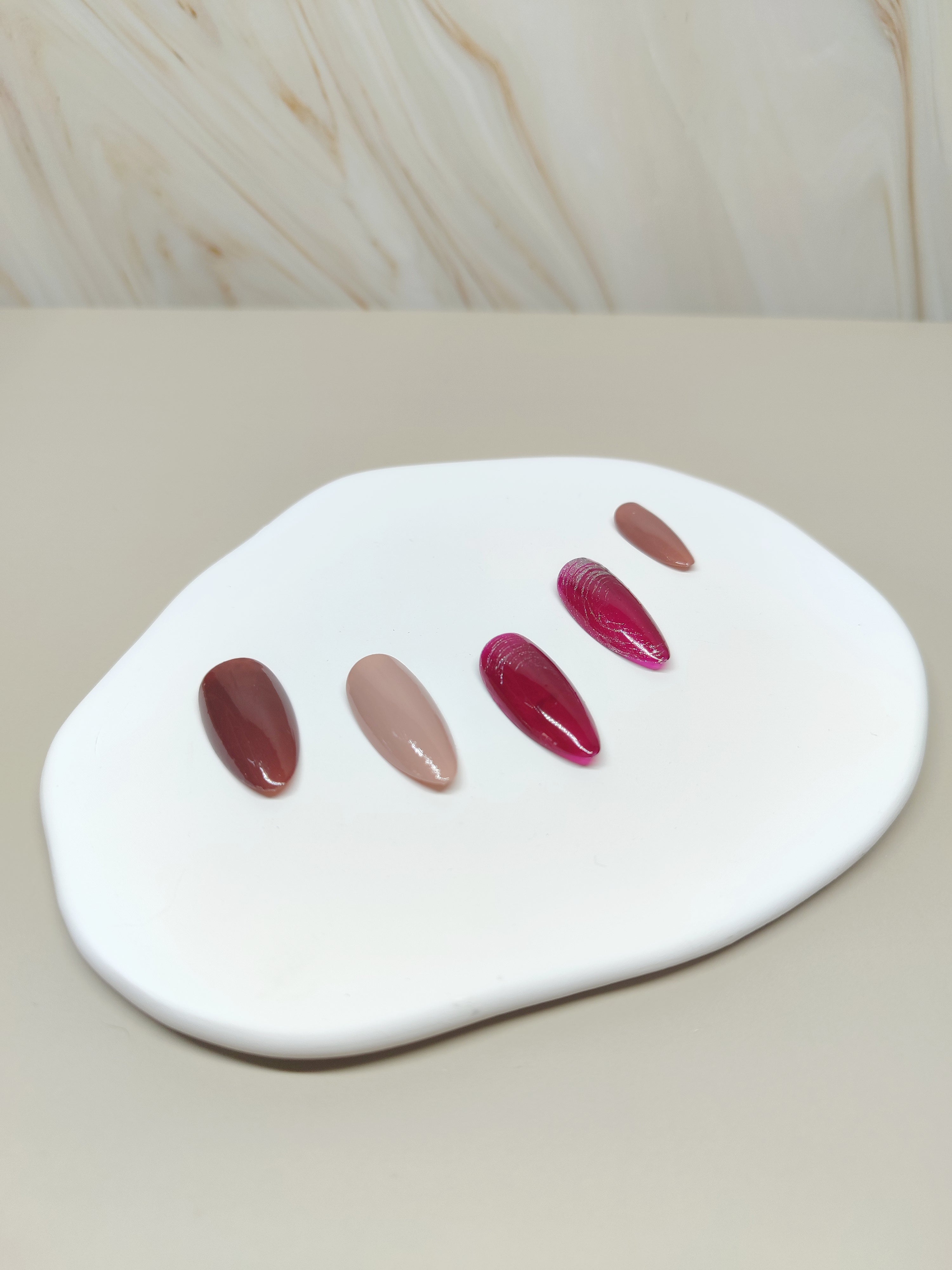 Airelle Minima Nails